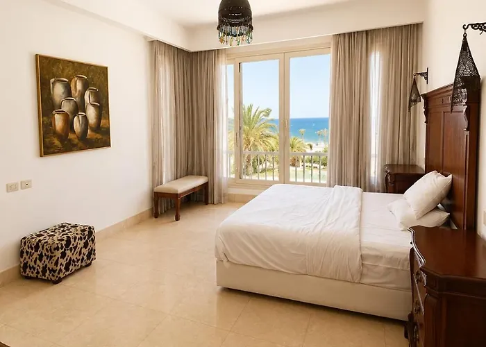 Villa Beachfront Mansion With A Private Pool In Hadaba Sharm El-Sheikh