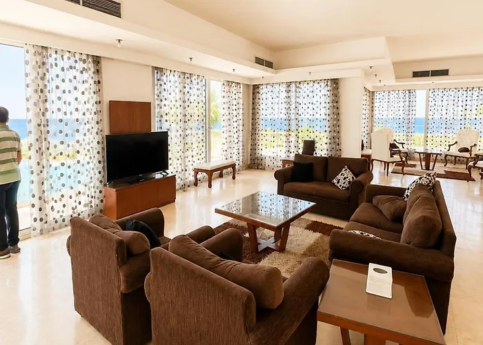Beachfront Mansion With A Private Pool In Hadaba * Sharm El-Sheikh
