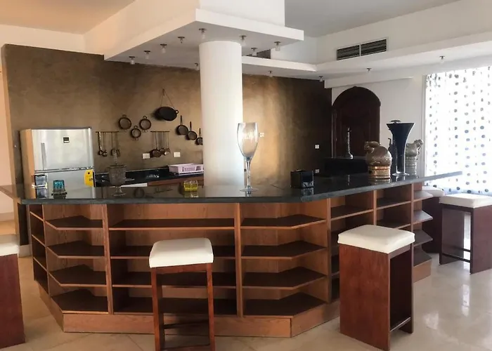 Beachfront Mansion With A Private Pool In Hadaba Villa